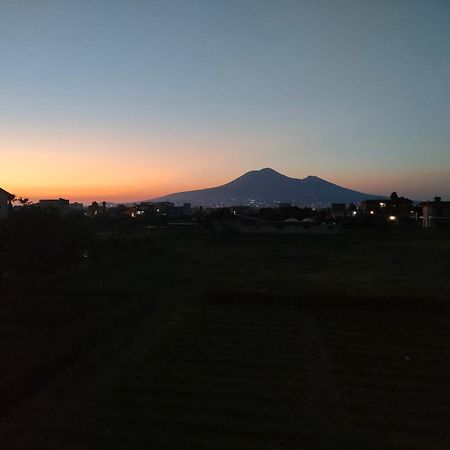 Apartamento Lilla Housing Castellammare di Stabia Exterior foto