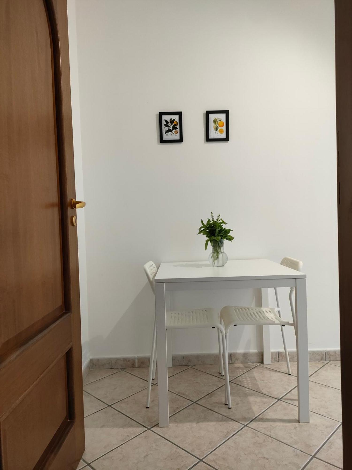 Apartamento Lilla Housing Castellammare di Stabia Exterior foto